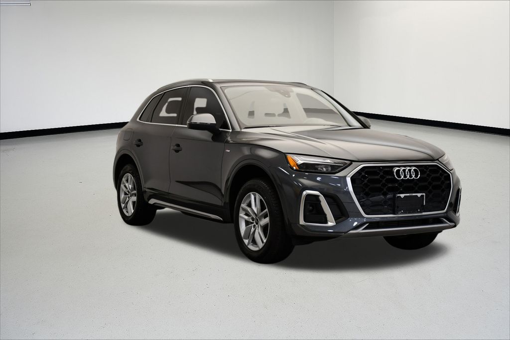 Thumbnail: 2024 Audi Q5 - 9