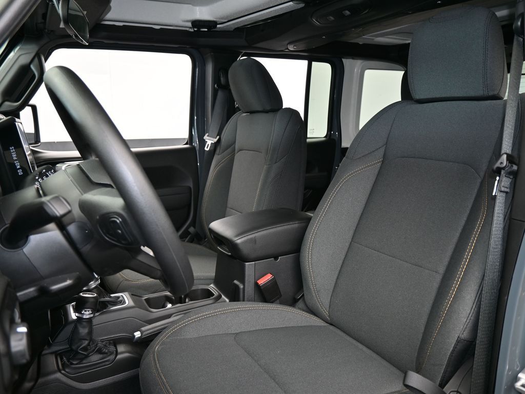 New 2026 Anvil Clear Coat Jeep Sport image 10