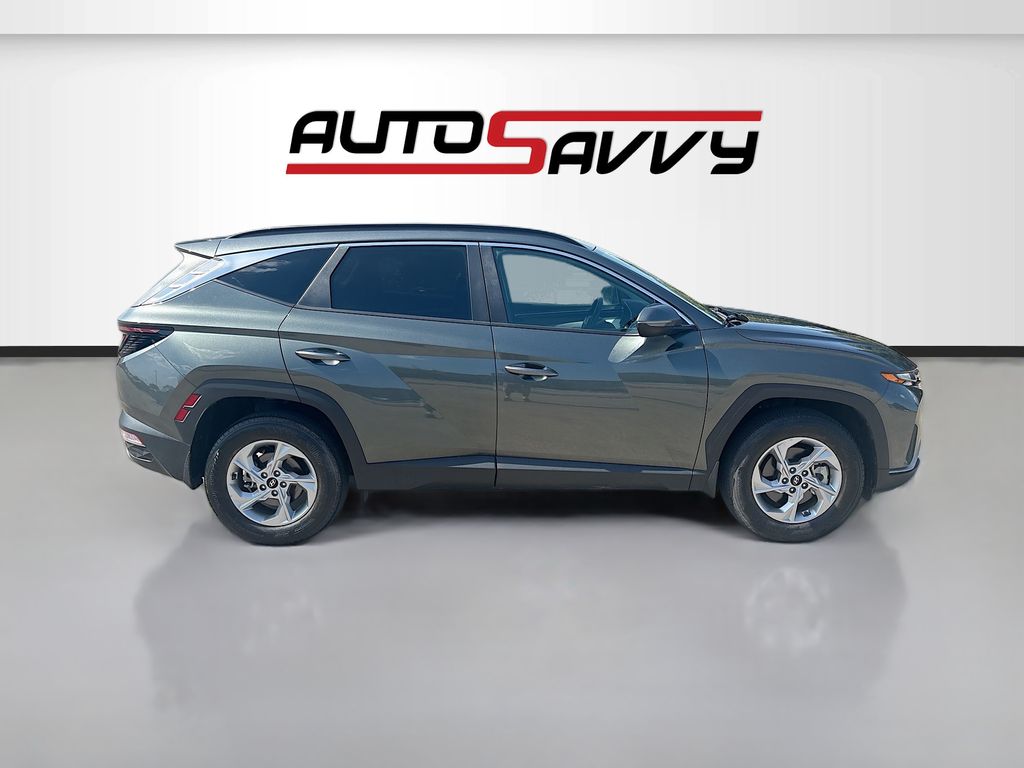 Used 2023 Gray Hyundai SEL image 8