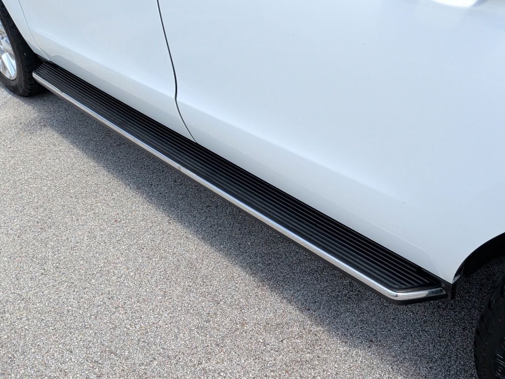 2021 Ford Expedition Max XLT White at Toyota of Victoria