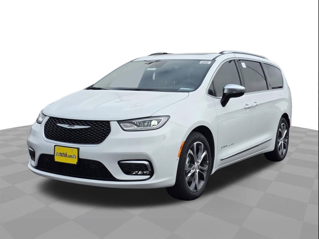 2026 Chrysler Pacifica Pinnacle - 0