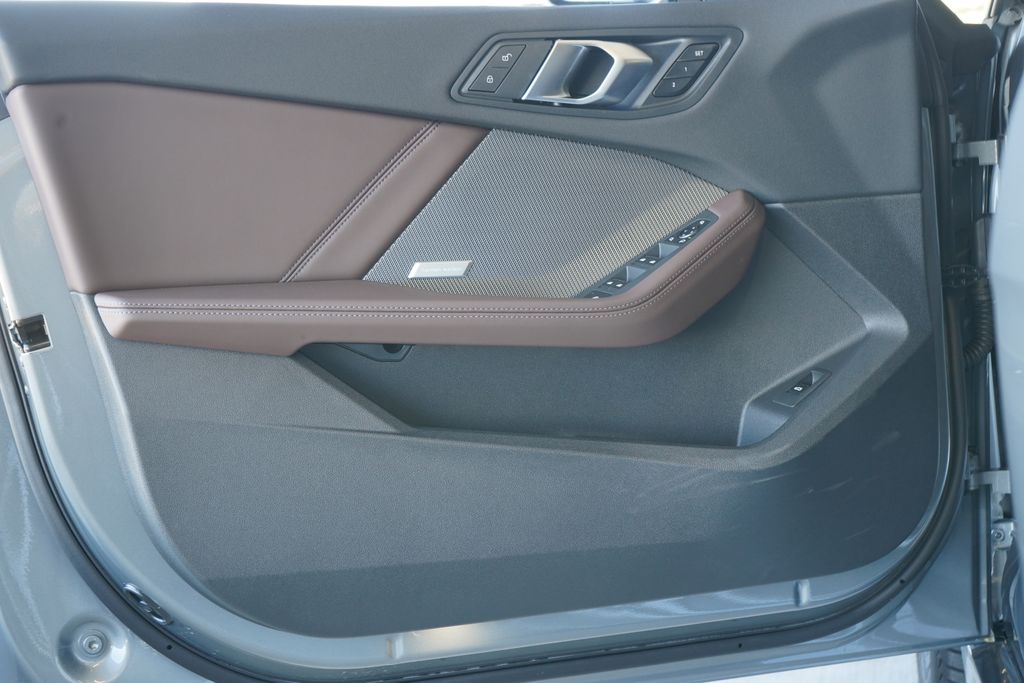 Thumbnail: 2026 BMW 2 Series - 10