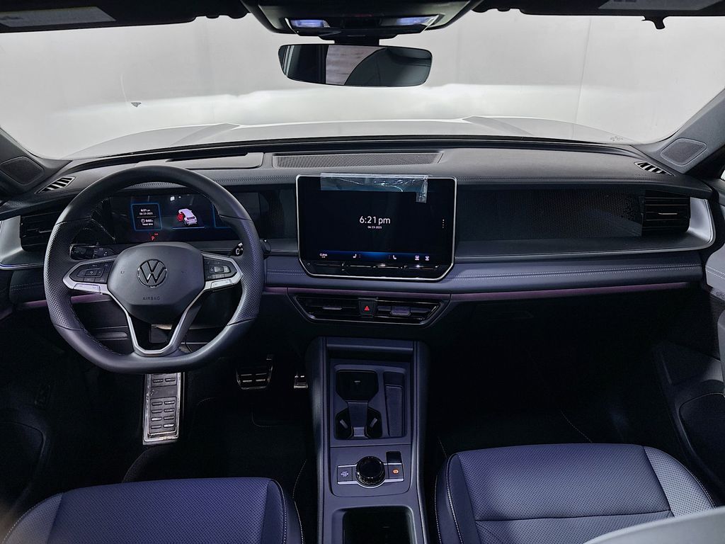 2025 Volkswagen Tiguan 2.0T SE R-Line Black