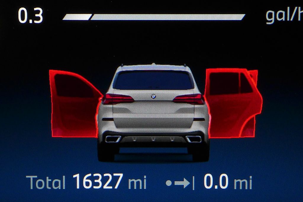 Thumbnail: 2024 BMW X5 - 31