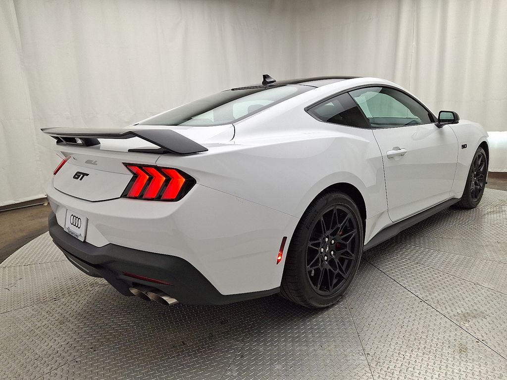 2025 Ford Mustang GT Premium 4