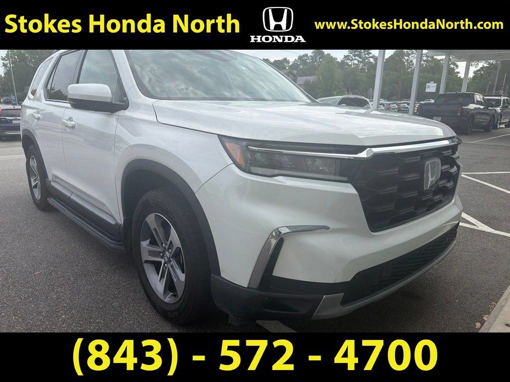 Used 2025 Honda Pilot SUV