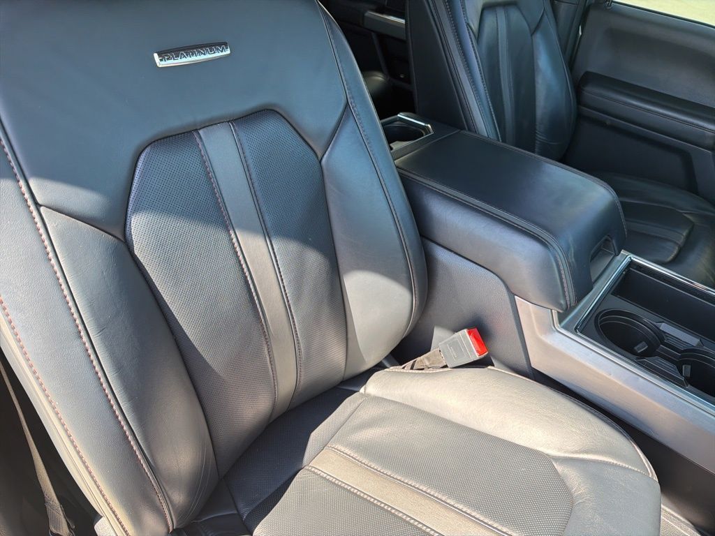 2022 Ford F-250 Super Duty Platinum