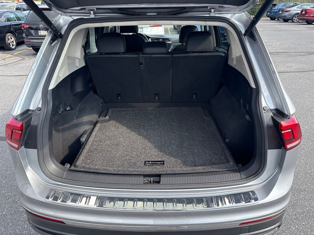2022 Volkswagen Tiguan 2.0T SE Silver at Bob Ruth Ford