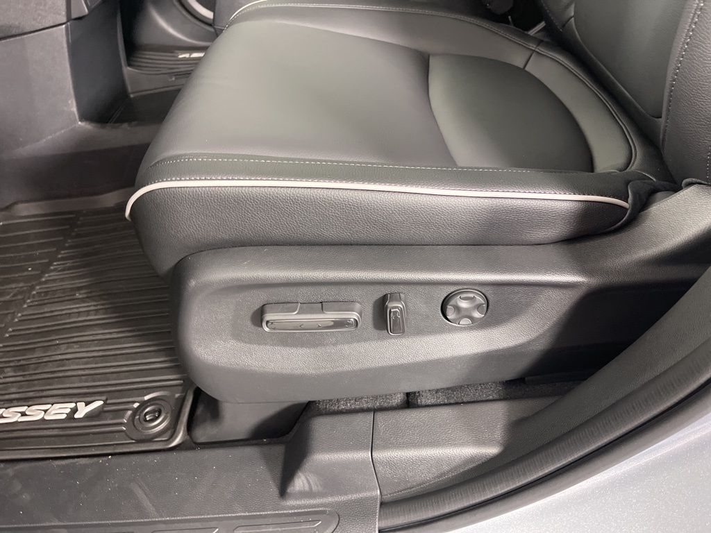 Thumbnail: 2026 Honda Odyssey - 27