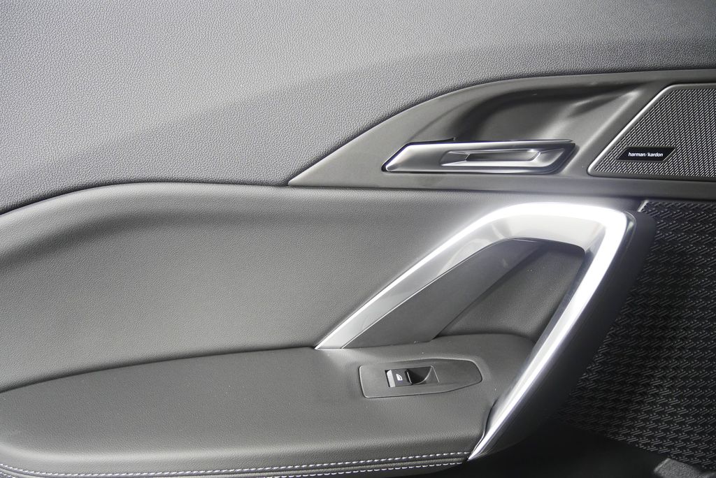 Thumbnail: 2026 BMW X1 - 14