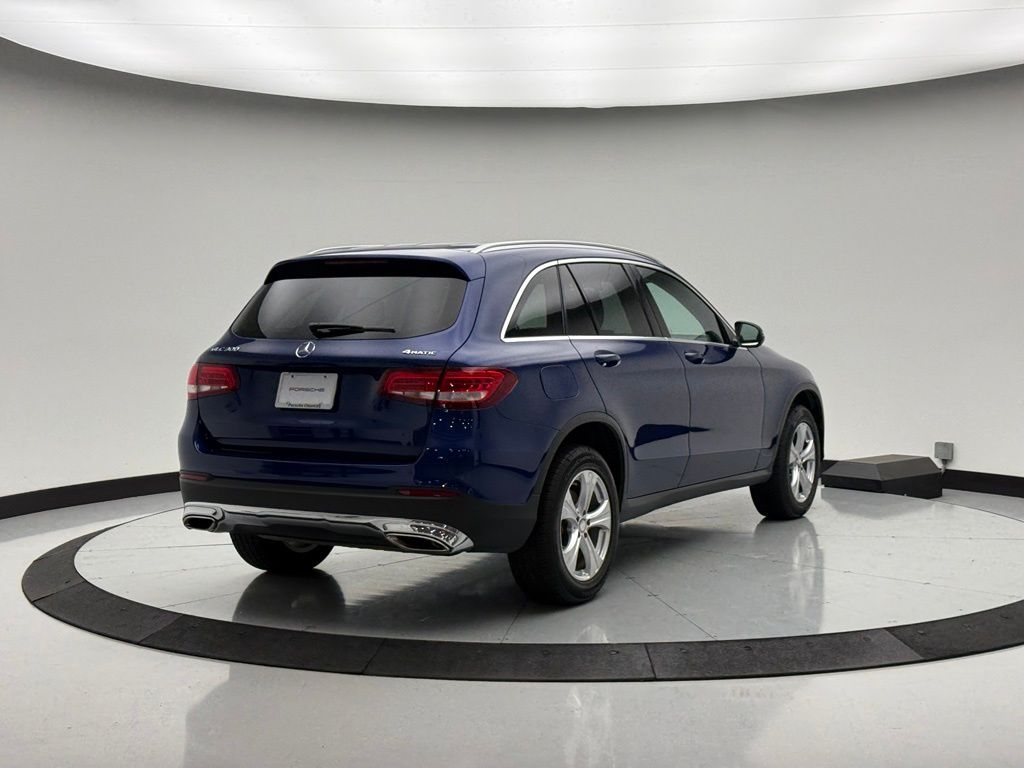 Thumbnail: 2017 Mercedes-Benz GLC - 5