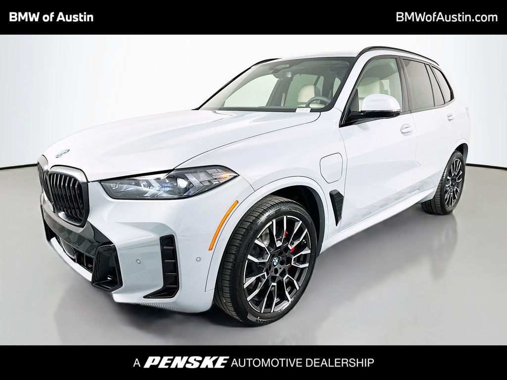 Thumbnail: 2026 BMW X5 - 1