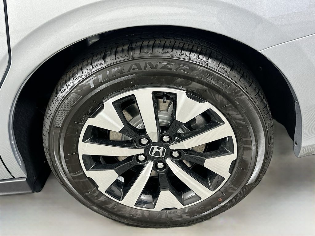Thumbnail: 2026 Honda Odyssey - 22