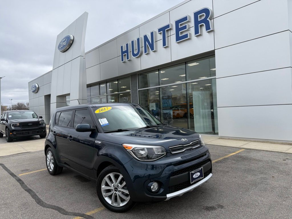 2017 Kia Soul +