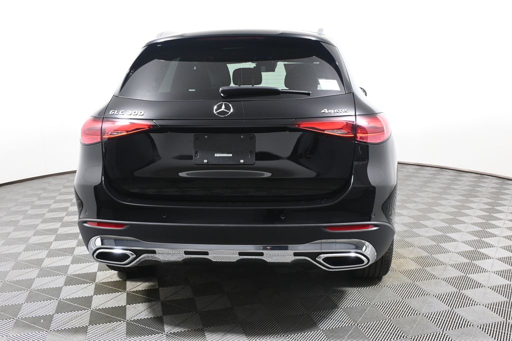 Thumbnail: 2026 Mercedes-Benz GLC - 6