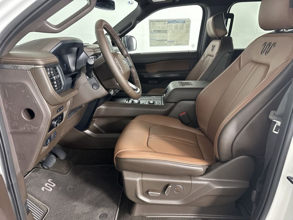 2024 Ford Expedition Max King Ranch 8