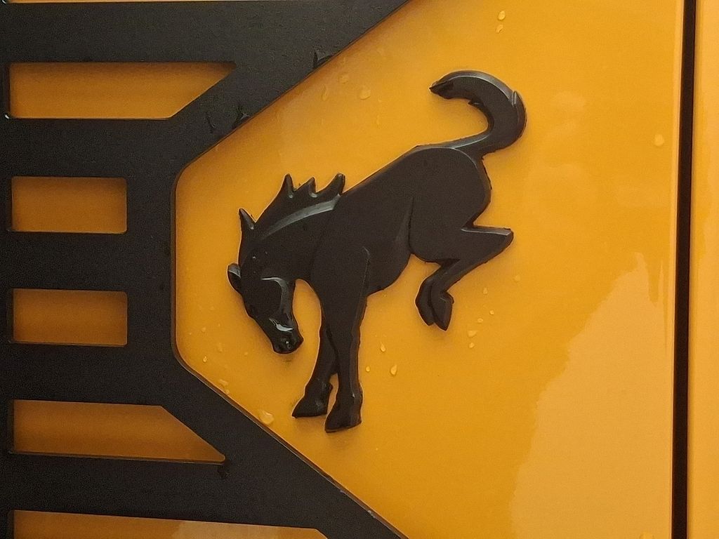 Thumbnail: 2022 Ford Bronco - 30