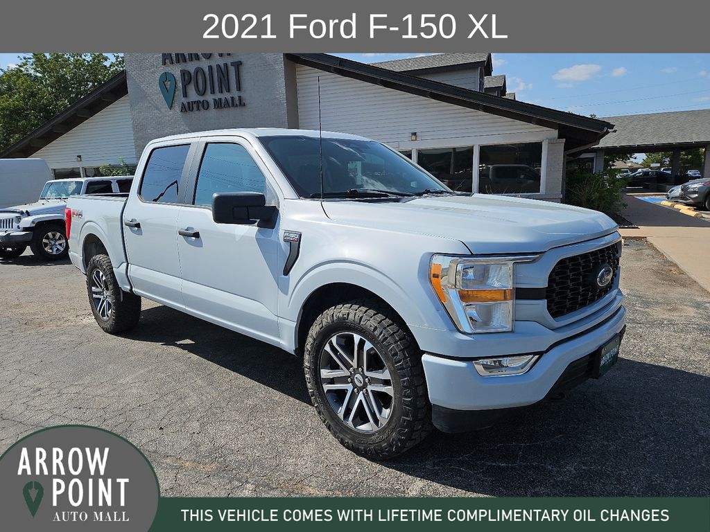 White Metallic 2021 Ford F-150 Pickup Truck Four-Wheel Drive Automatic