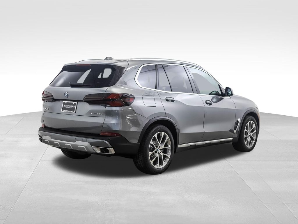 Thumbnail: 2026 BMW X5 - 5