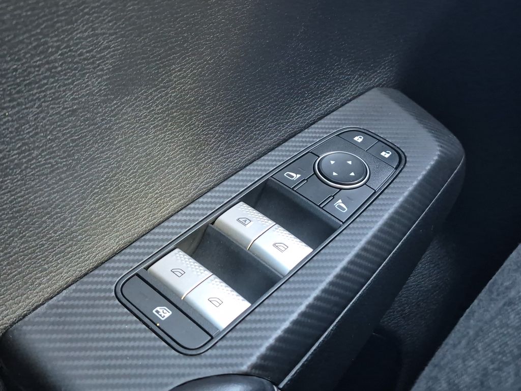 2022 Mitsubishi Outlander ES Black at DeMontrond Automotive Group