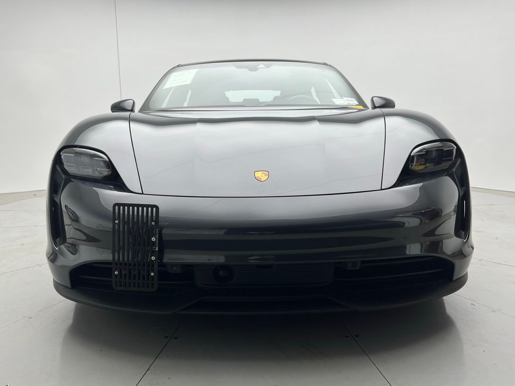 Thumbnail: 2020 Porsche Taycan - 24