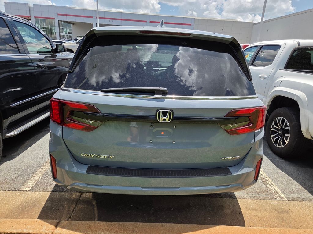 Used 2025 Honda Odyssey Van