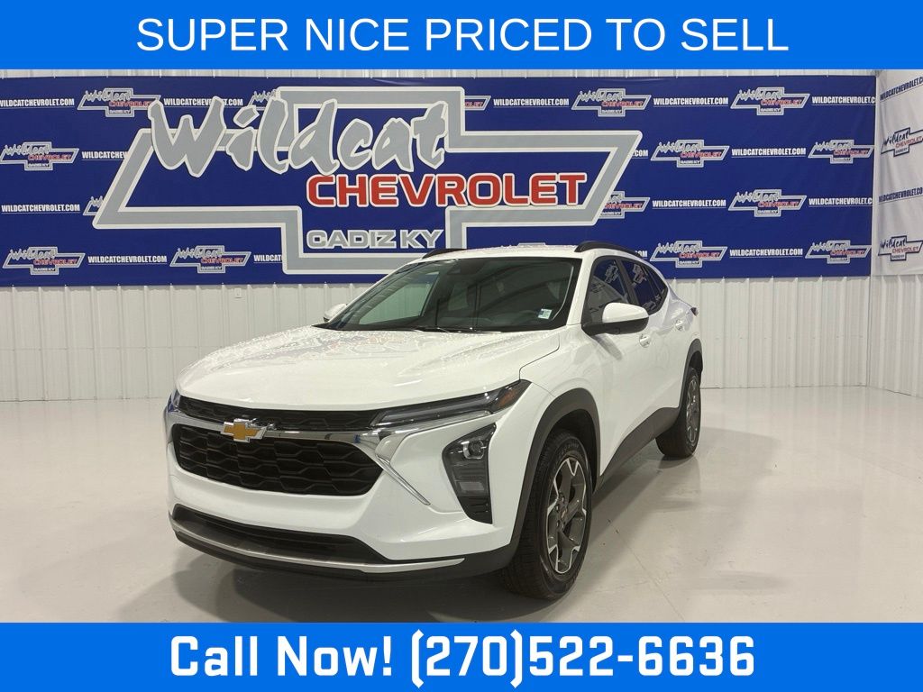 2025 Chevrolet Trax Blanco (Summit White) SUV/Crossover Tracción delantera 6 velocidades Automática