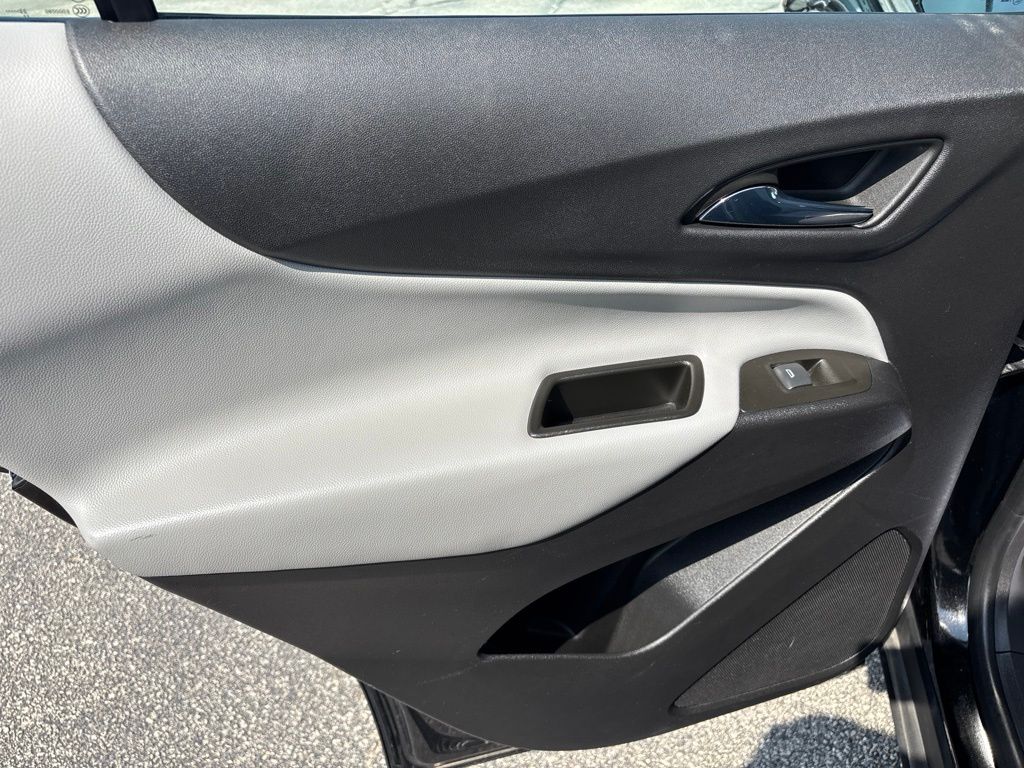 Used 2023 Chevrolet Equinox SUV