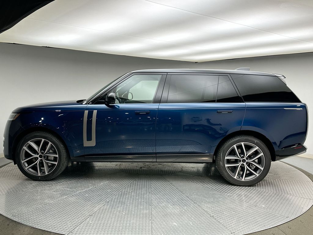 Thumbnail: 2026 Land Rover Range Rover - 2