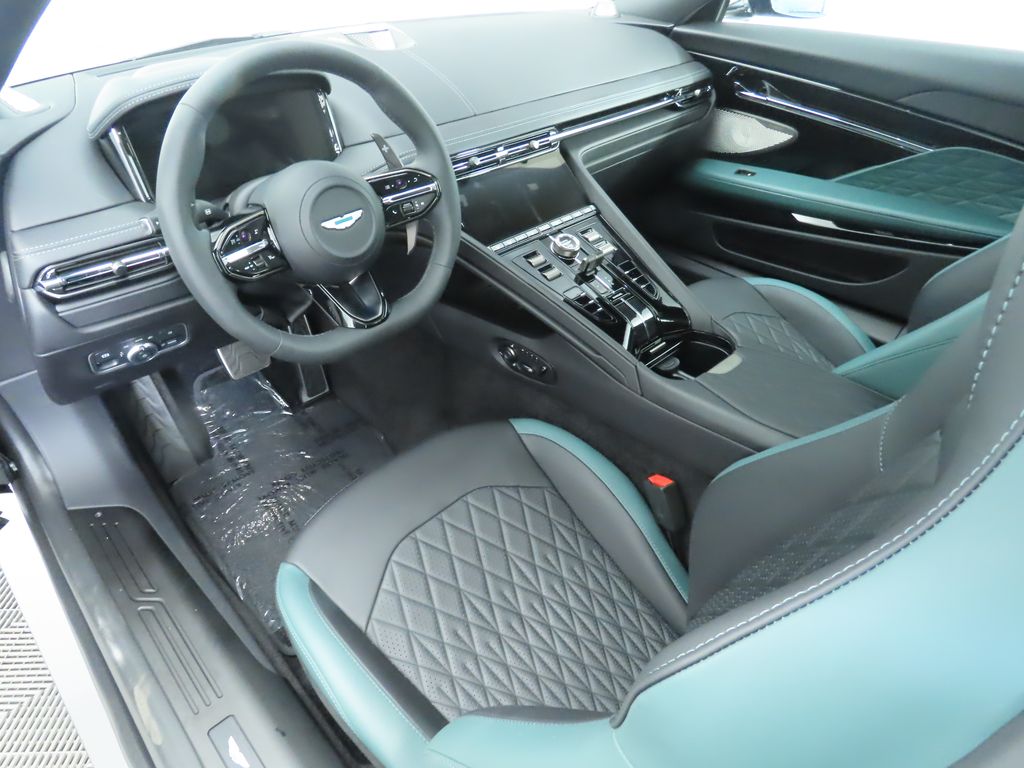 Thumbnail: 2025 Aston Martin DB12 - 9