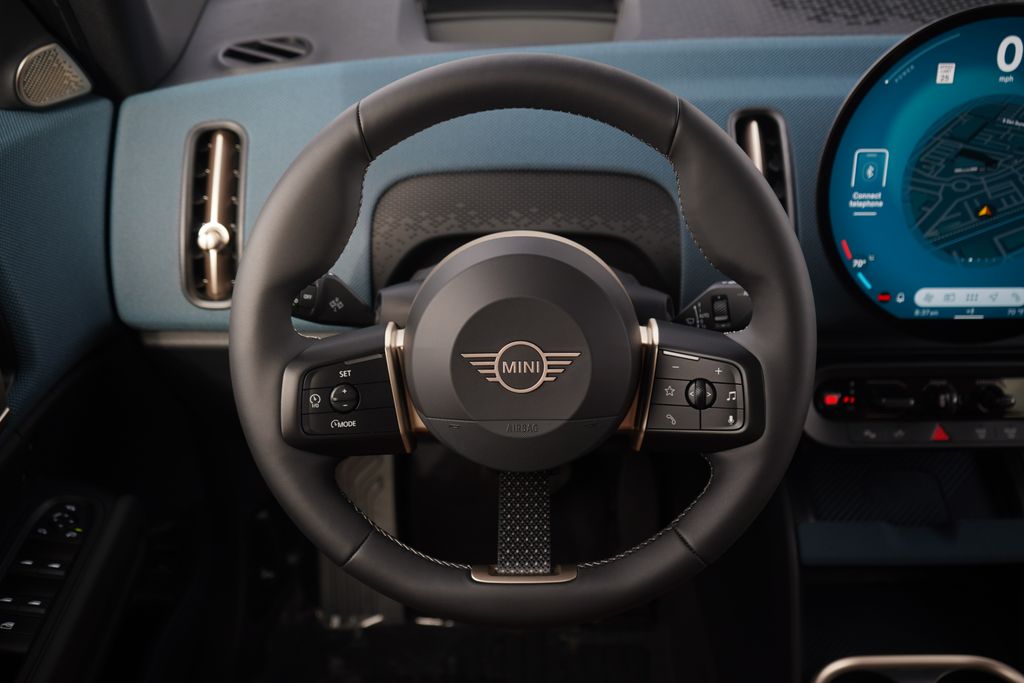 Thumbnail: 2027 MINI Cooper Countryman - 9