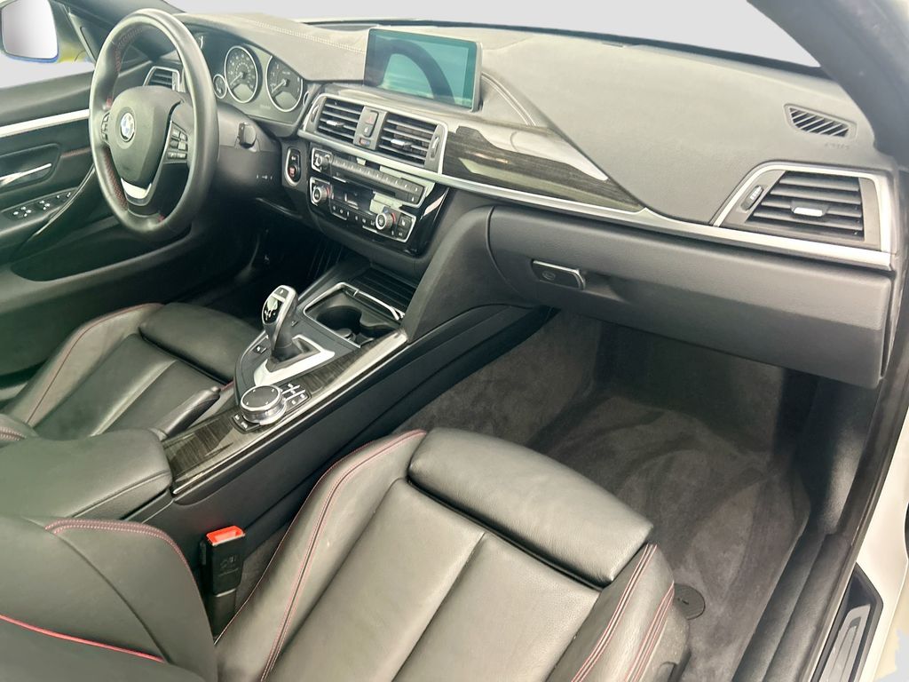Thumbnail: 2018 BMW 4 Series - 16