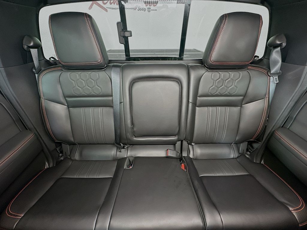 Used 2024 Black Nissan PRO-4X image 13