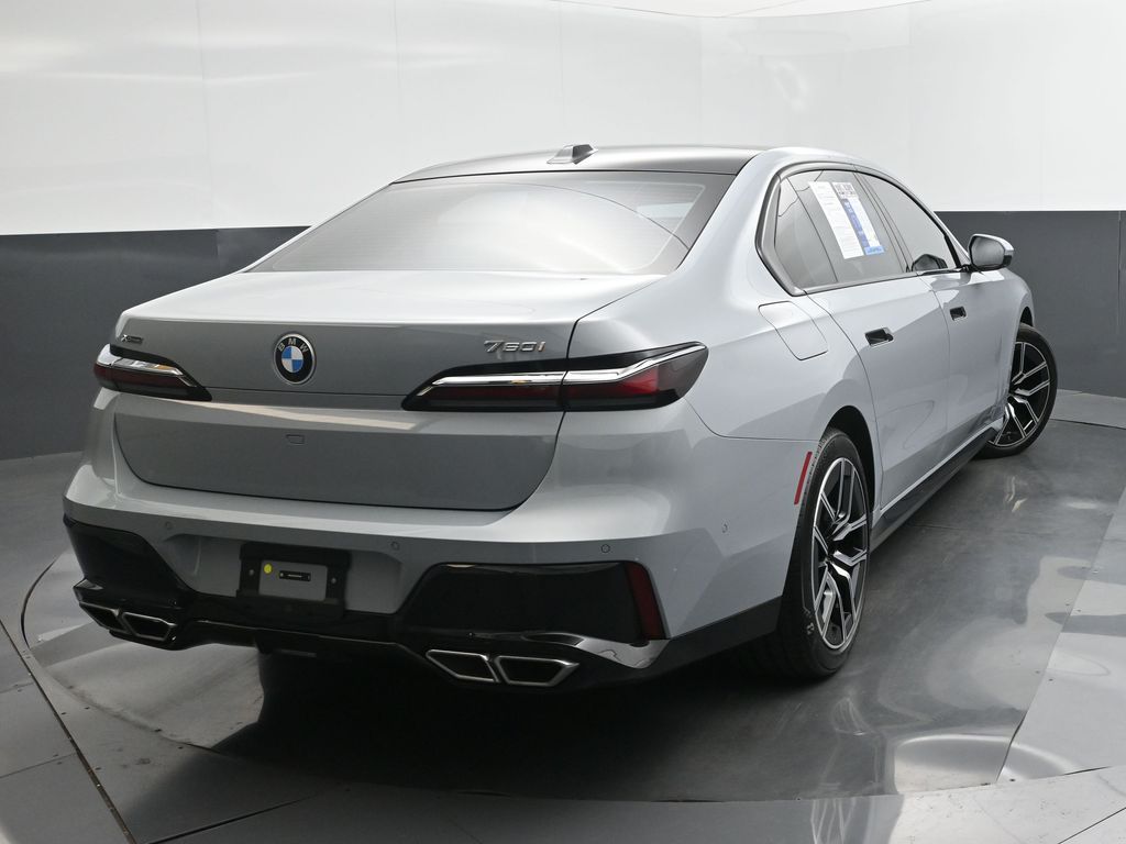 2024 BMW 760i xDrive