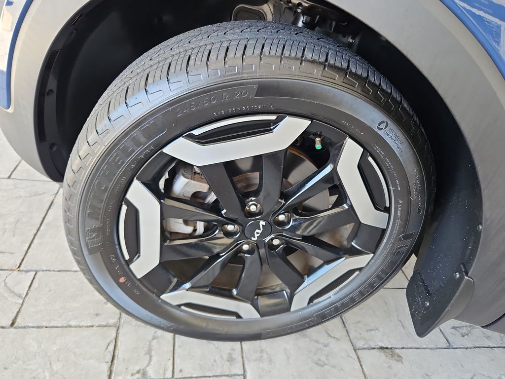 2023 Kia Telluride EX Black at Bob Mills Chevrolet