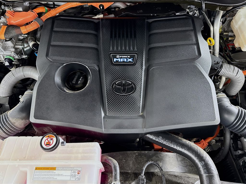 Thumbnail: 2024 Toyota Sequoia - 32