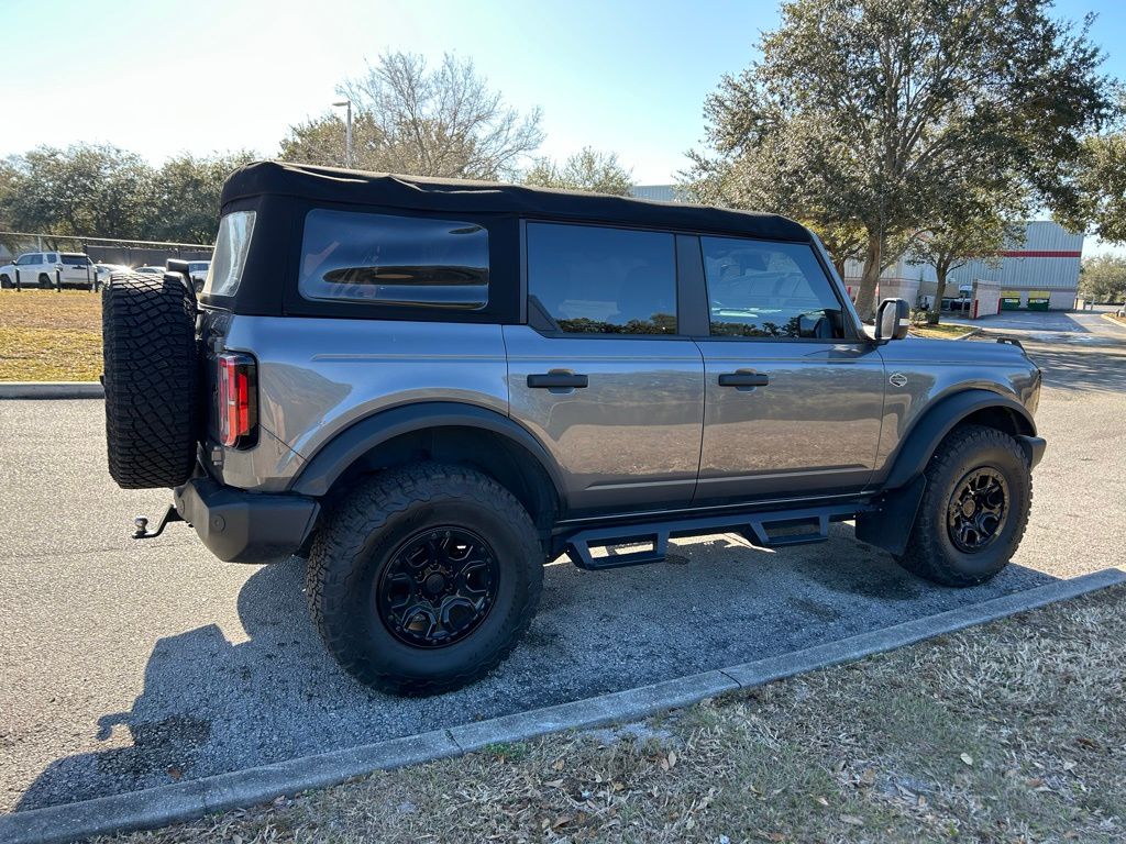 Thumbnail: 2022 Ford Bronco - 5
