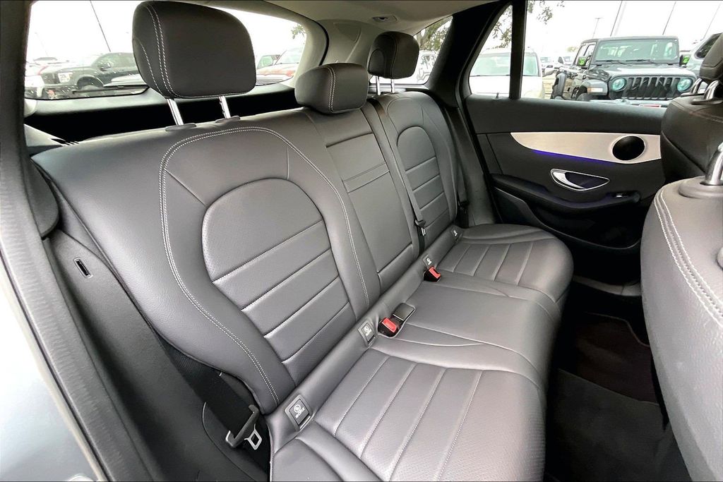 Used 2022 Mercedes-Benz GLC GLC 300 4D Sport Utility