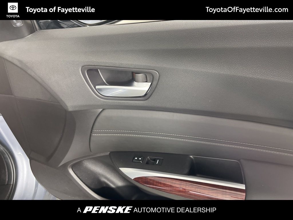 Thumbnail: 2015 Acura TLX - 18