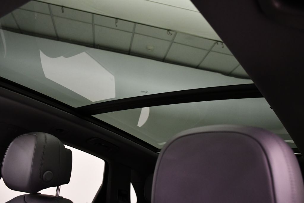 Thumbnail: 2023 Porsche Cayenne - 19