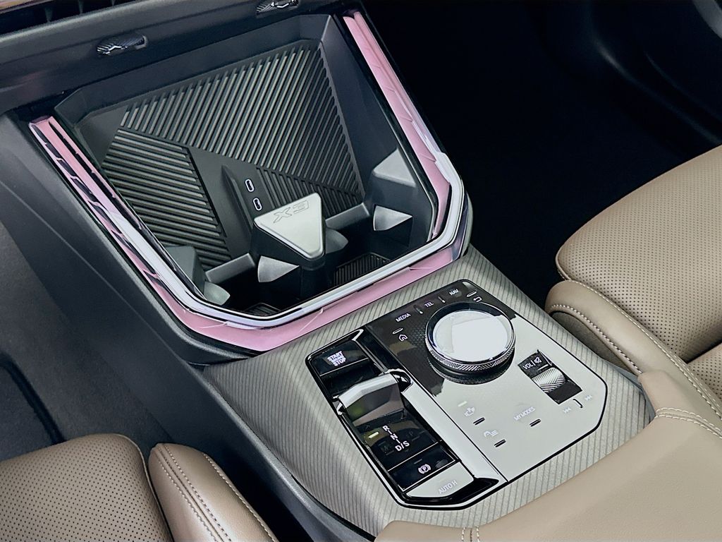 Thumbnail: 2026 BMW X3 - 15