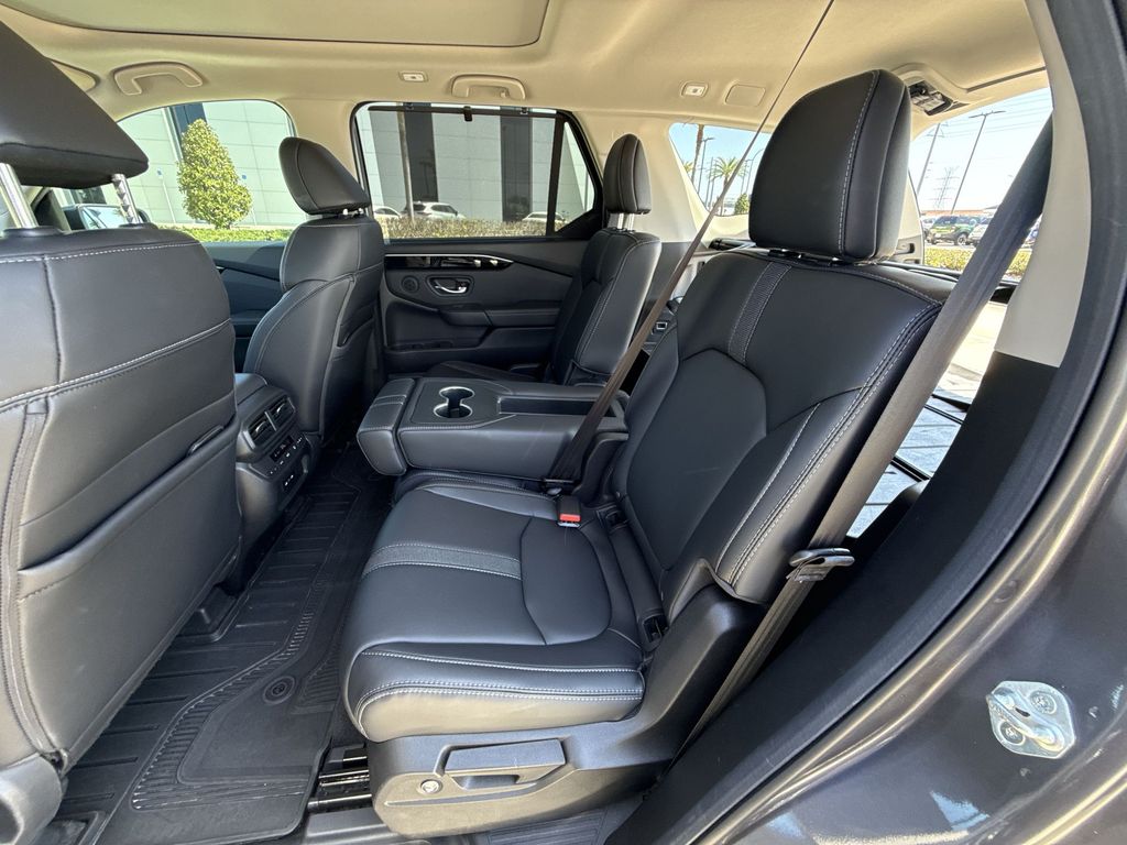 Thumbnail: 2024 Honda Pilot - 26