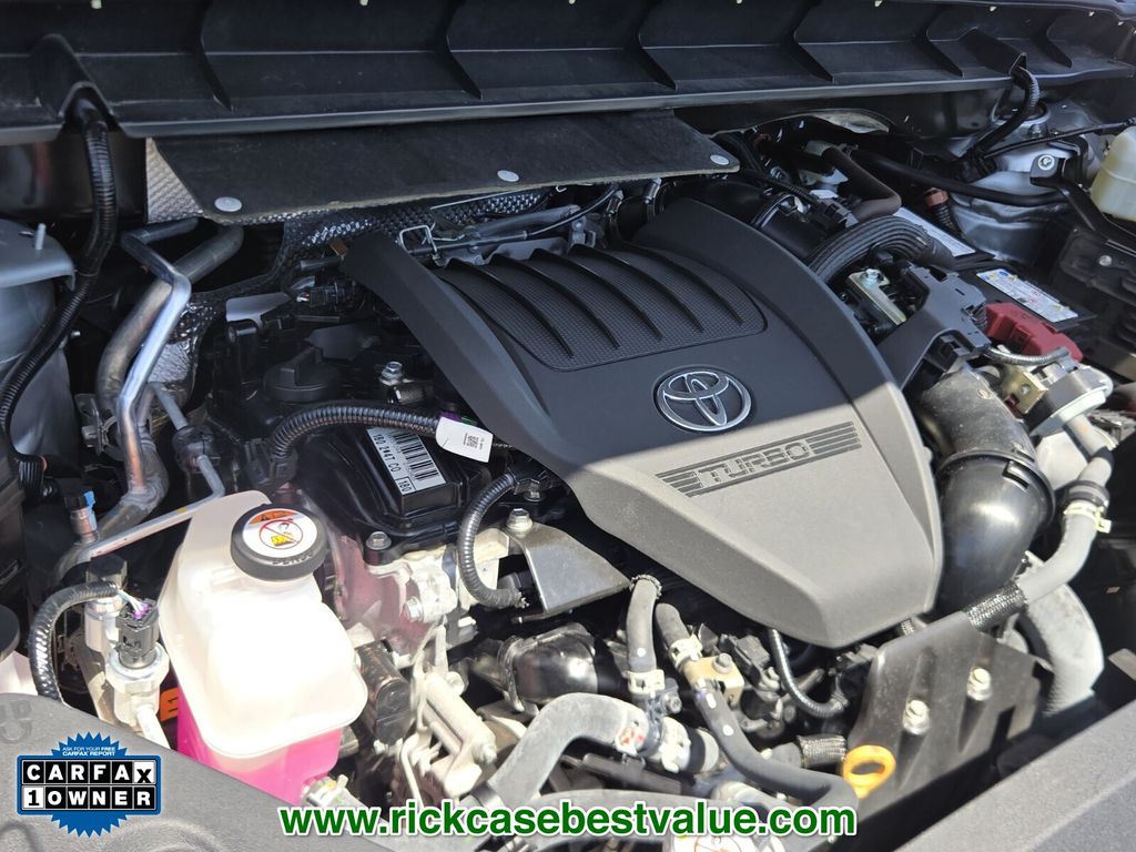 2023 Toyota Highlander - $34,990