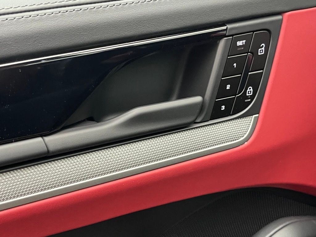 Thumbnail: 2026 Porsche  - 21