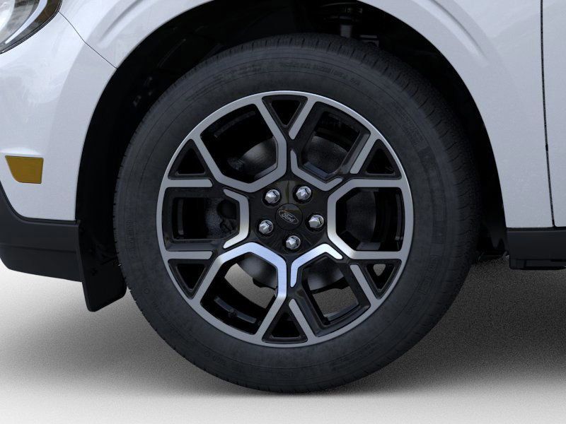 New 2025 Ford Maverick Lariat 4D Crew Cab