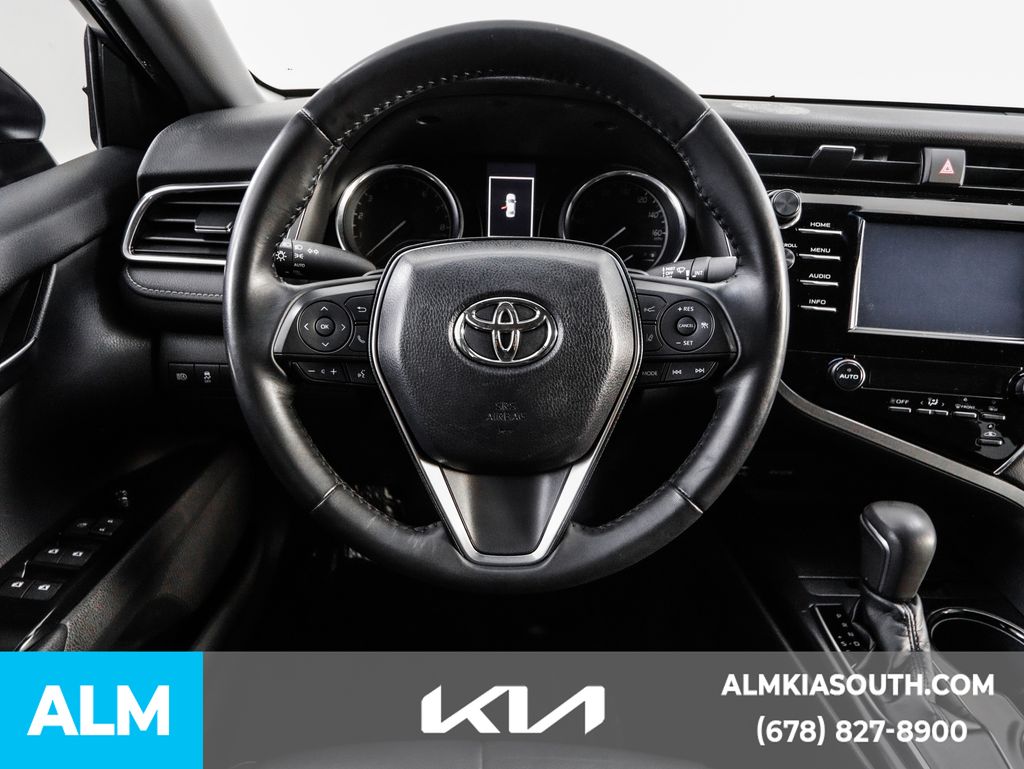 2018 Toyota Camry LE photo 22