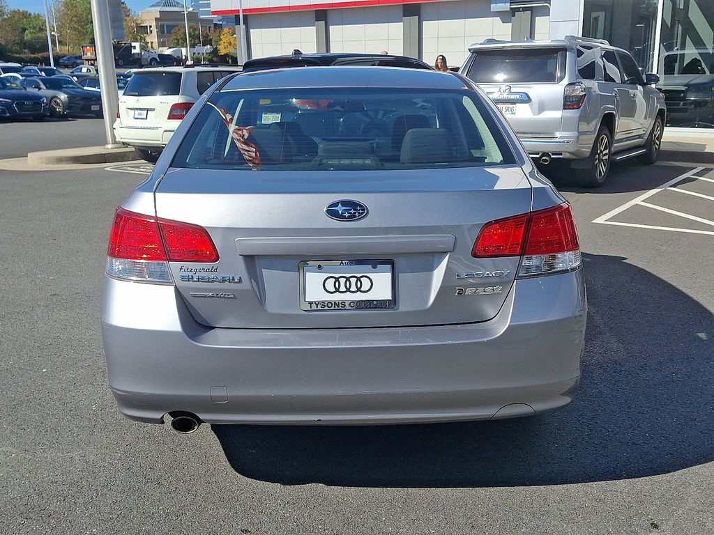 Thumbnail: 2011 Subaru Legacy - 5