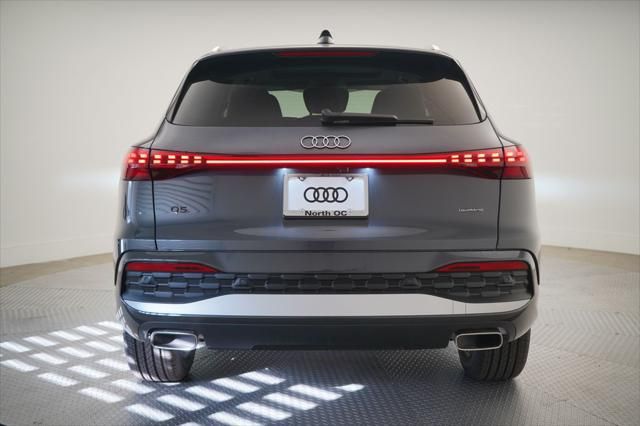 Thumbnail: 2025 Audi Q5 - 4
