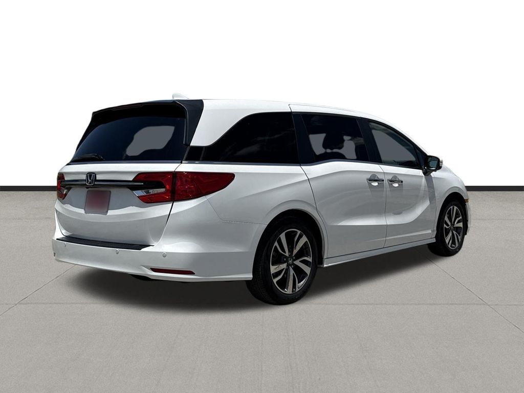 2023 Honda Odyssey Touring - 4