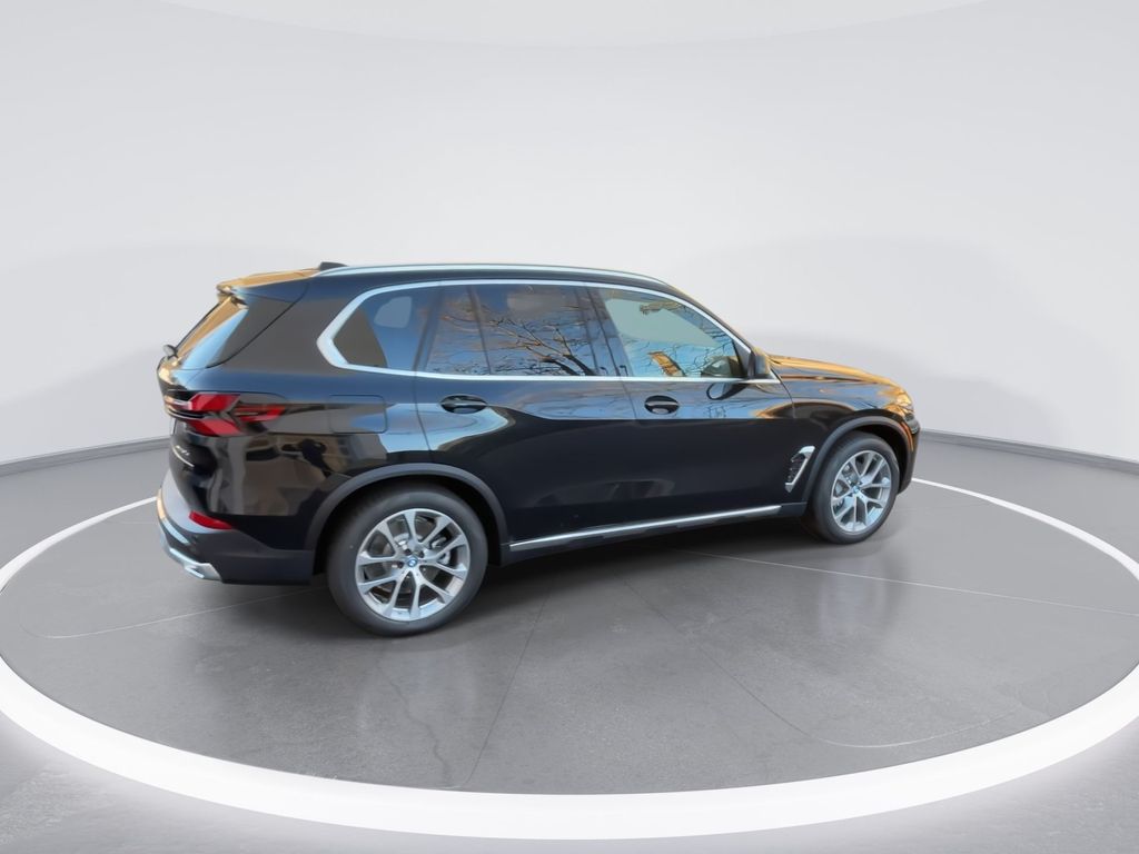 2025 BMW X5 xDrive50e 8